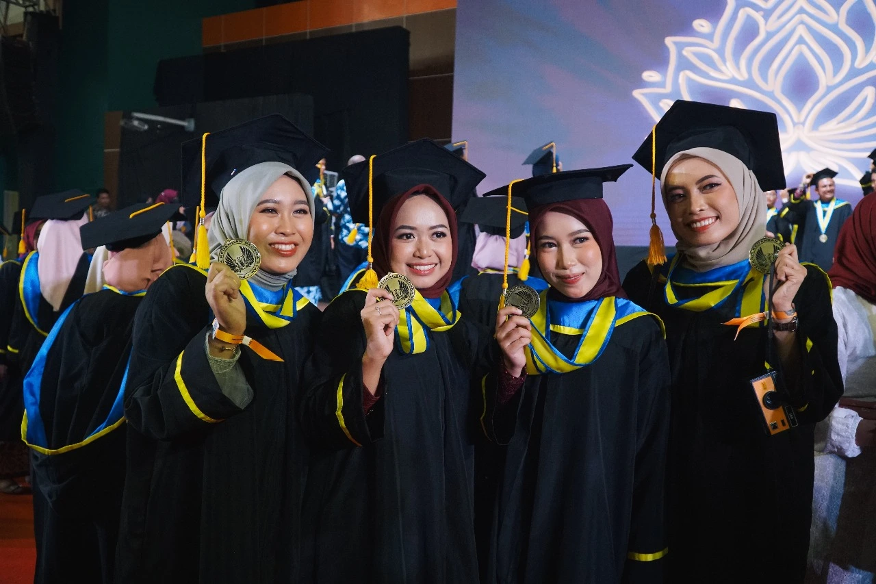 Foto Wisuda 3